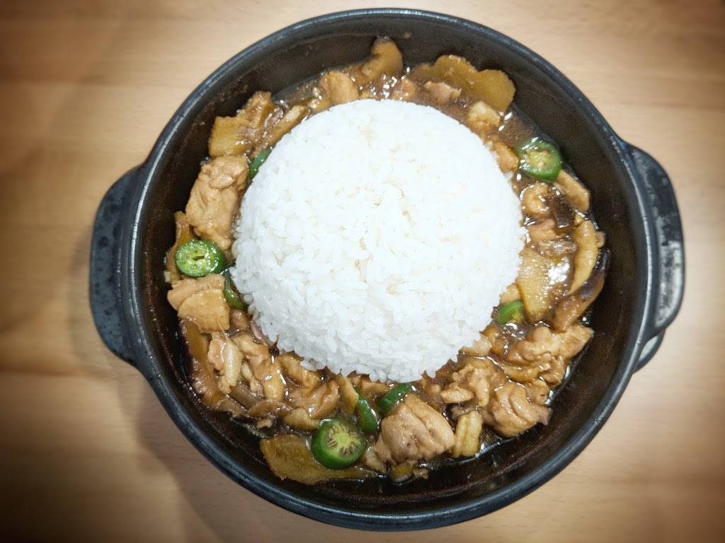 Yangs Braised Chicken Rice | restaurant | 13824 Red Hill Ave, Tustin, CA 92780, USA | 7147317777 OR +1 714-731-7777