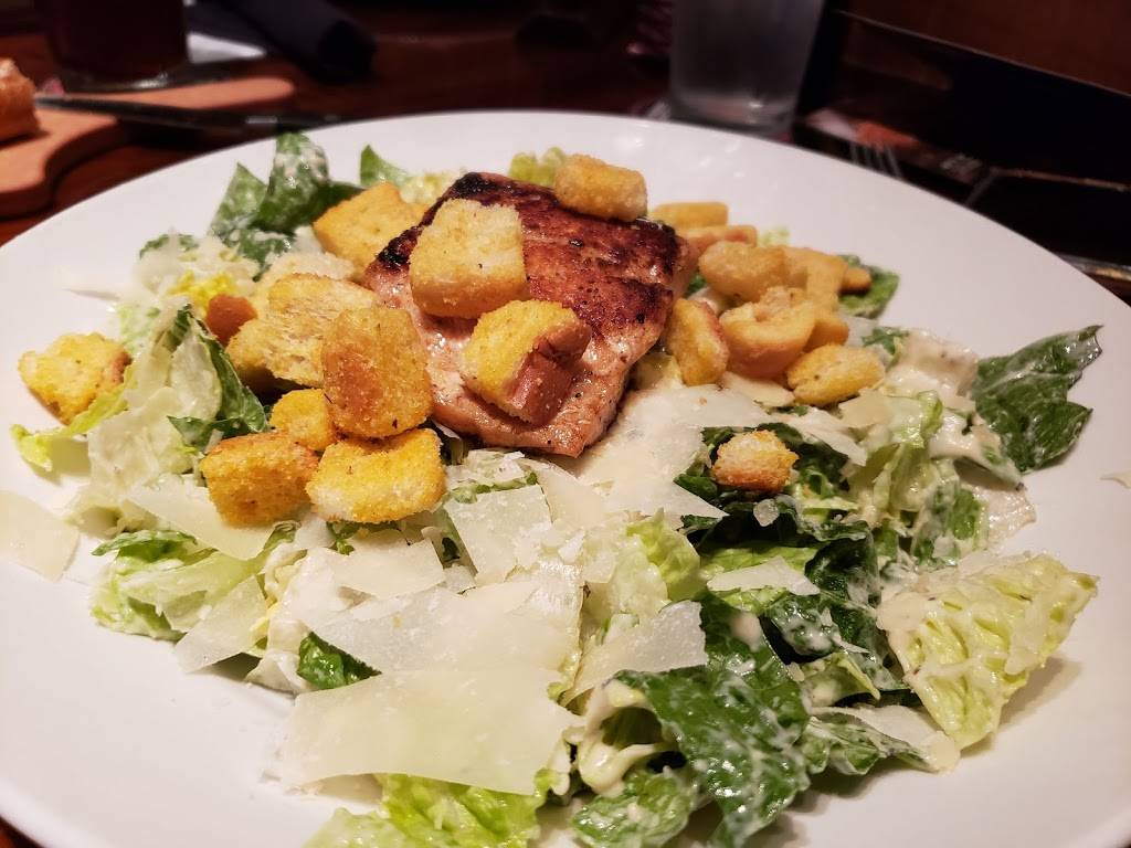 LongHorn Steakhouse | meal takeaway | 249 Range 12 Blvd, Denham Springs, LA 70726, USA | 2256645736 OR +1 225-664-5736