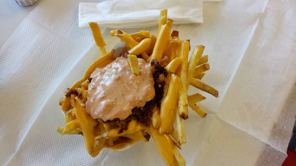 In-N-Out Burger | restaurant | 151 Kern St, Salinas, CA 93905, USA | 8007861000 OR +1 800-786-1000