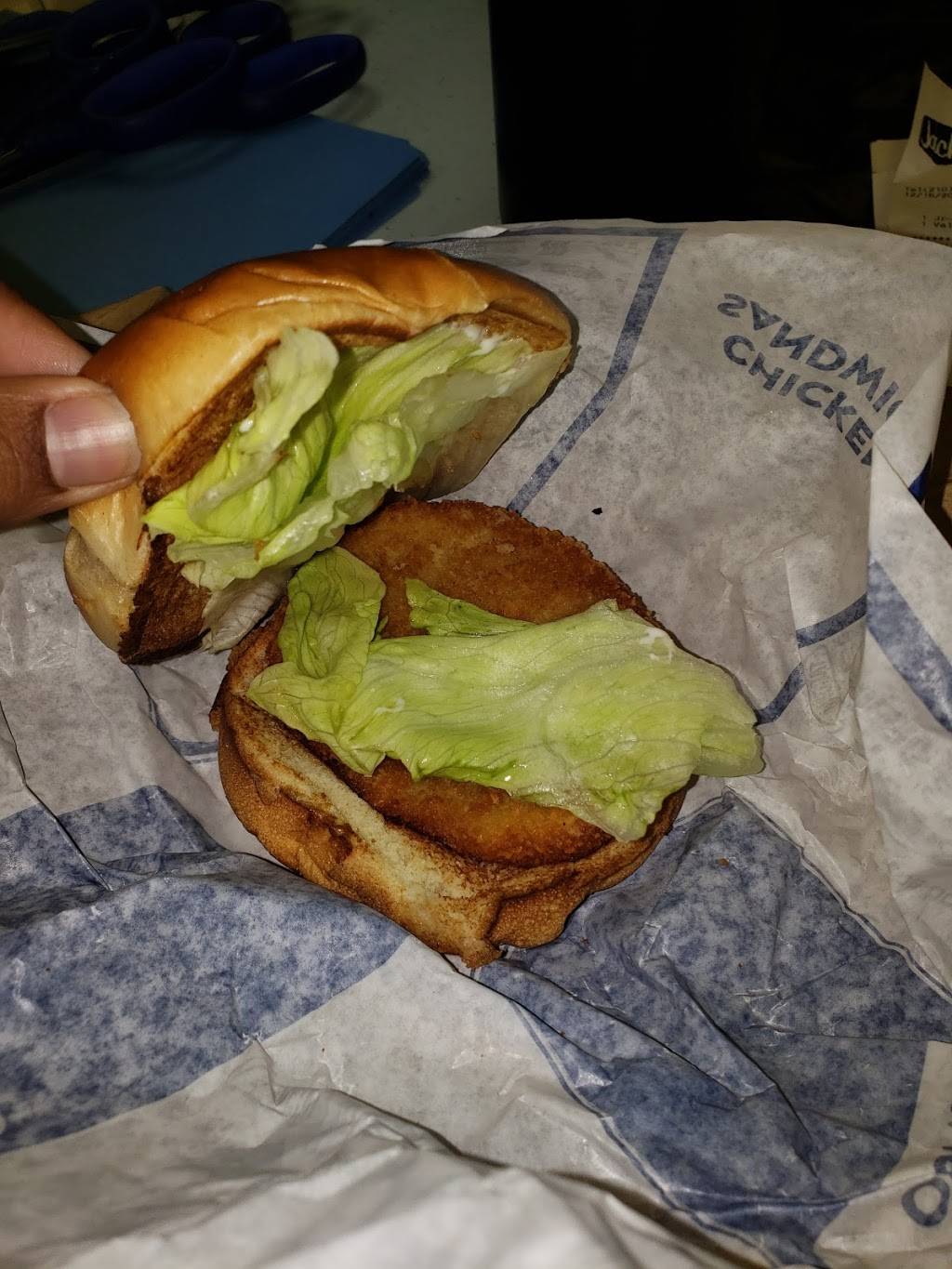 Jack in the Box | restaurant | 1214 W Old, US-90, San Antonio, TX 78227, USA | 2104321093 OR +1 210-432-1093