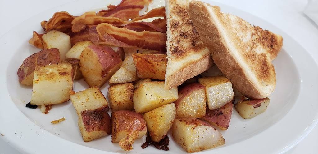 Van Dorn Diner | restaurant | 281 S Van Dorn St, Alexandria, VA 22304, USA | 7035662866 OR +1 703-566-2866