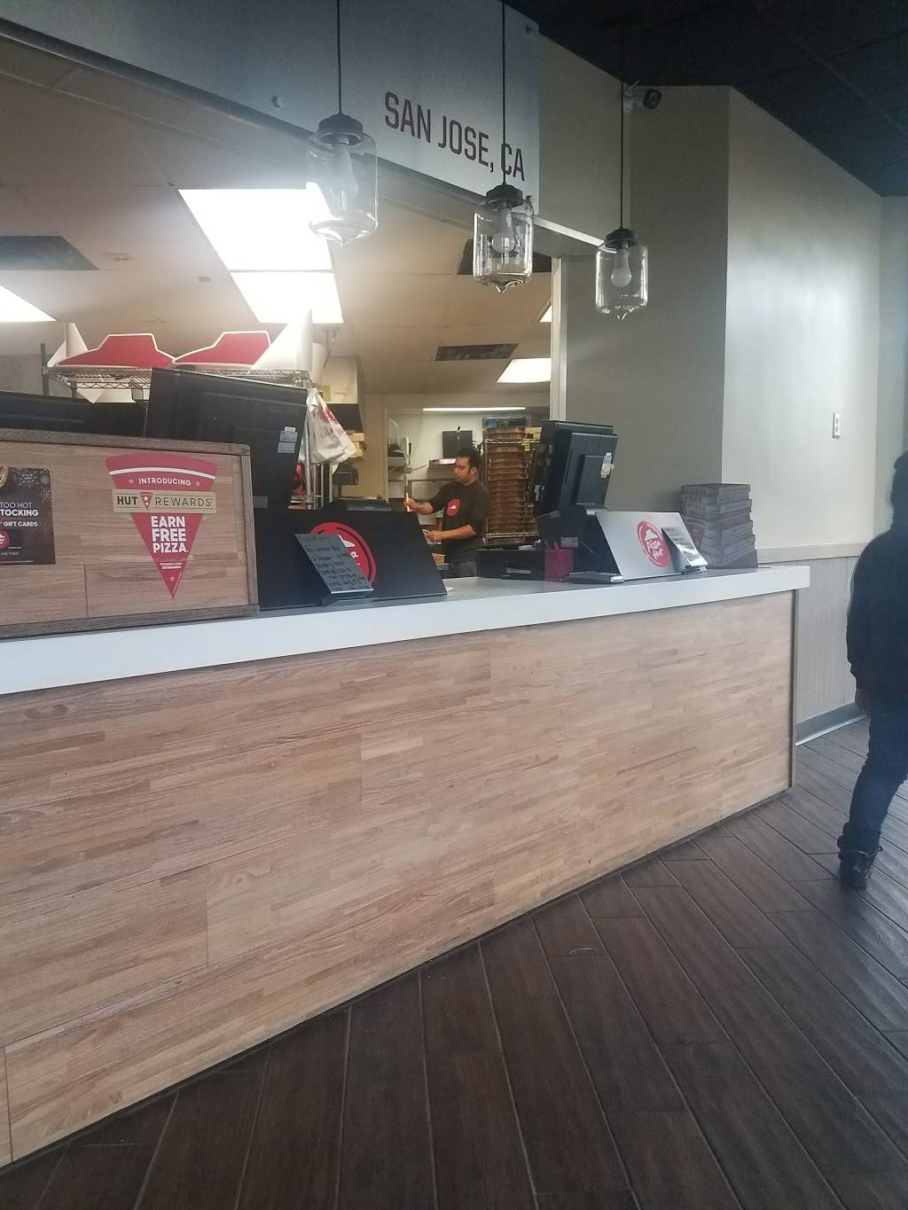 Pizza Hut | restaurant | 199 Race St, San Jose, CA 95126, USA | 4082871900 OR +1 408-287-1900