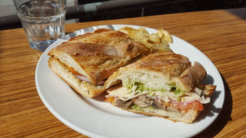 Dolores Park Cafe | cafe | 501 Dolores St, San Francisco, CA 94110, USA | 4156212936 OR +1 415-621-2936