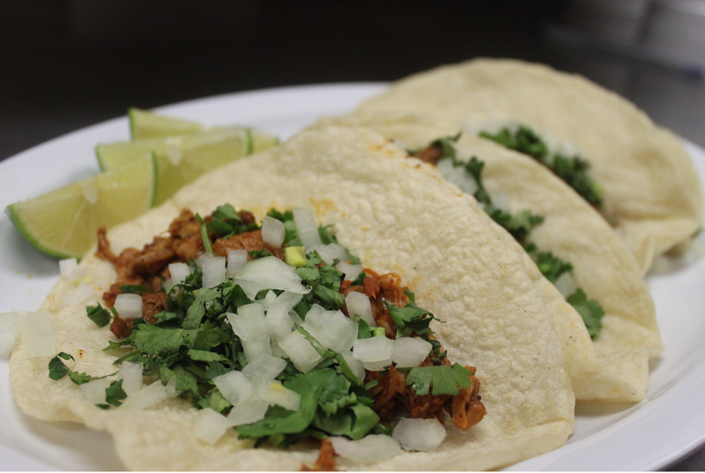 Los Chilangos Mexican Restaurant | restaurant | 1830 W Lincoln Ave, Anaheim, CA 92801, USA | 7149995515 OR +1 714-999-5515