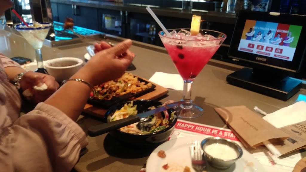 Applebees Grill + Bar | restaurant | 8610 Lasalle Rd, Towson, MD 21286, USA | 4102967077 OR +1 410-296-7077