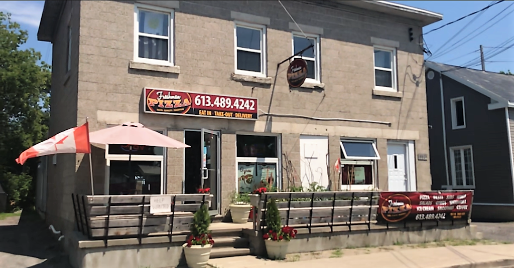 Freshman Pizza | restaurant | 6601 Fourth Line Rd, North Gower, ON K0A 2T0, Canada | 6134894242 OR +1 613-489-4242