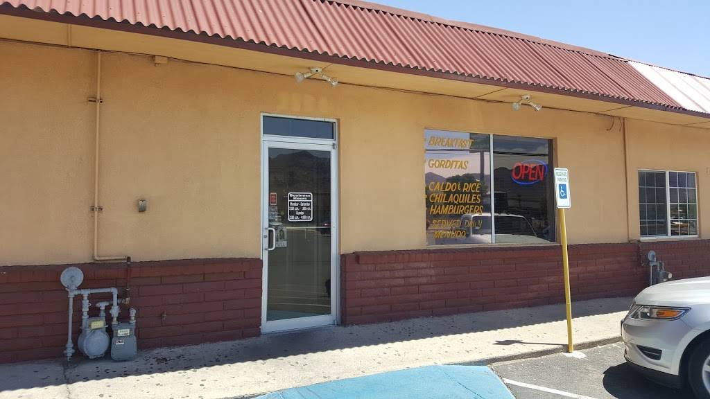 The Burrito House | restaurant | 9844 Dyer St, El Paso, TX 79924, USA | 9157572536 OR +1 915-757-2536