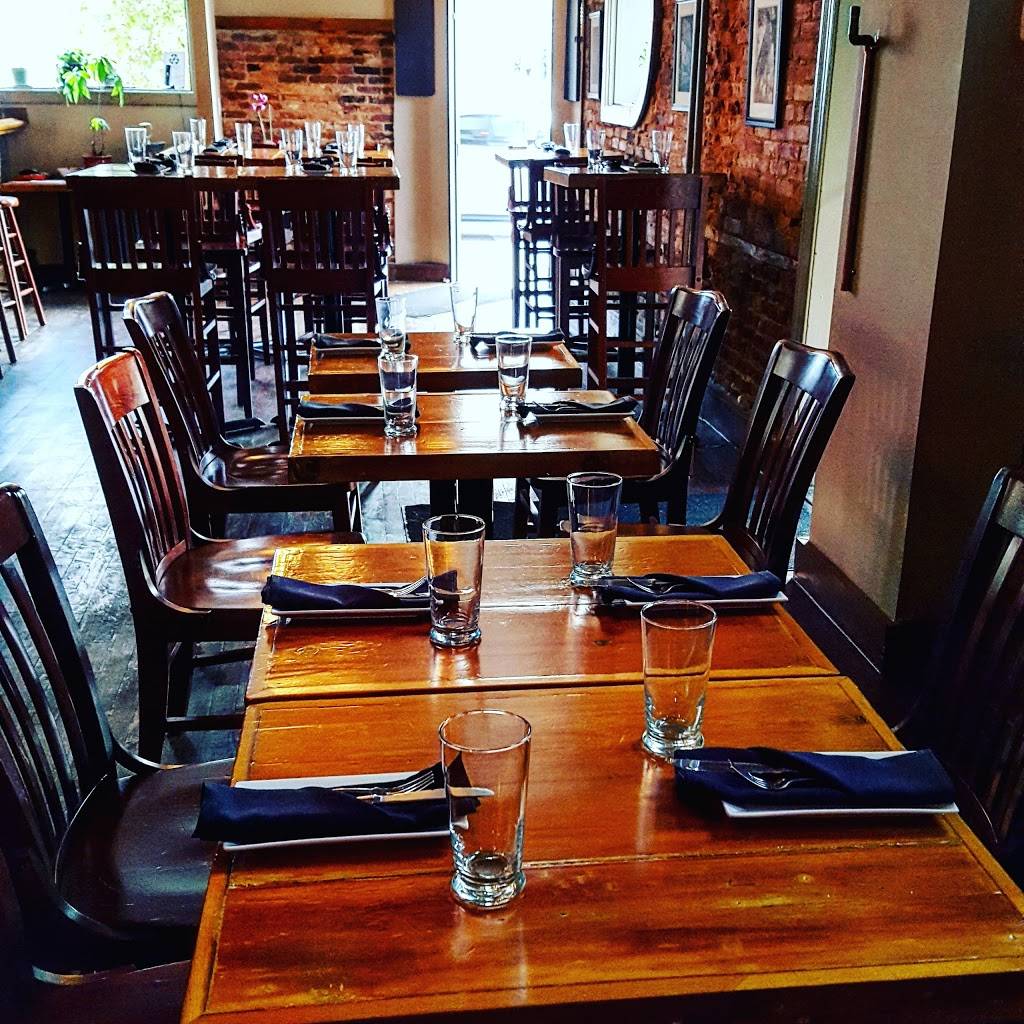 Lobo Fells Point | restaurant | 1900 Aliceanna St, Baltimore, MD 21231, USA | 4103270303 OR +1 410-327-0303