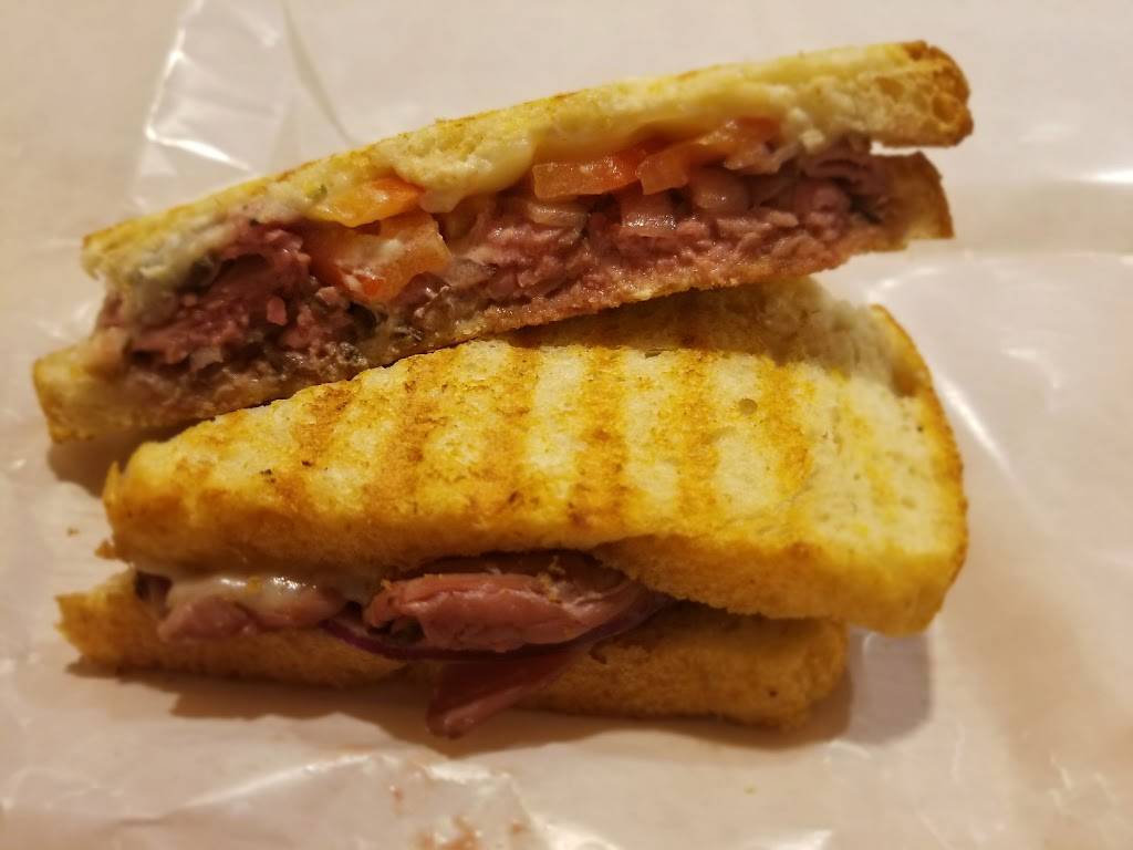 Harvest Moon Deli | restaurant | 26 Main St Suite 4, Newport, ME 04953, USA | 2073683354 OR +1 207-368-3354