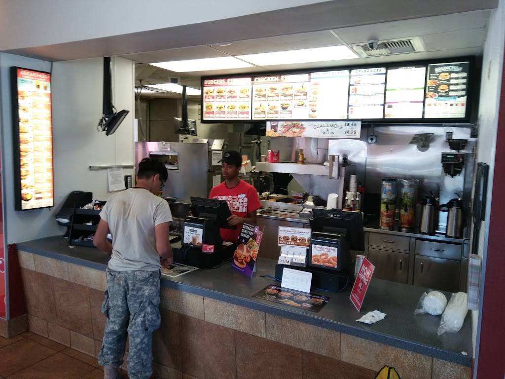 Jack in the Box | restaurant | 3900 Dickerson Pike, Nashville, TN 37207, USA | 6158658099 OR +1 615-865-8099