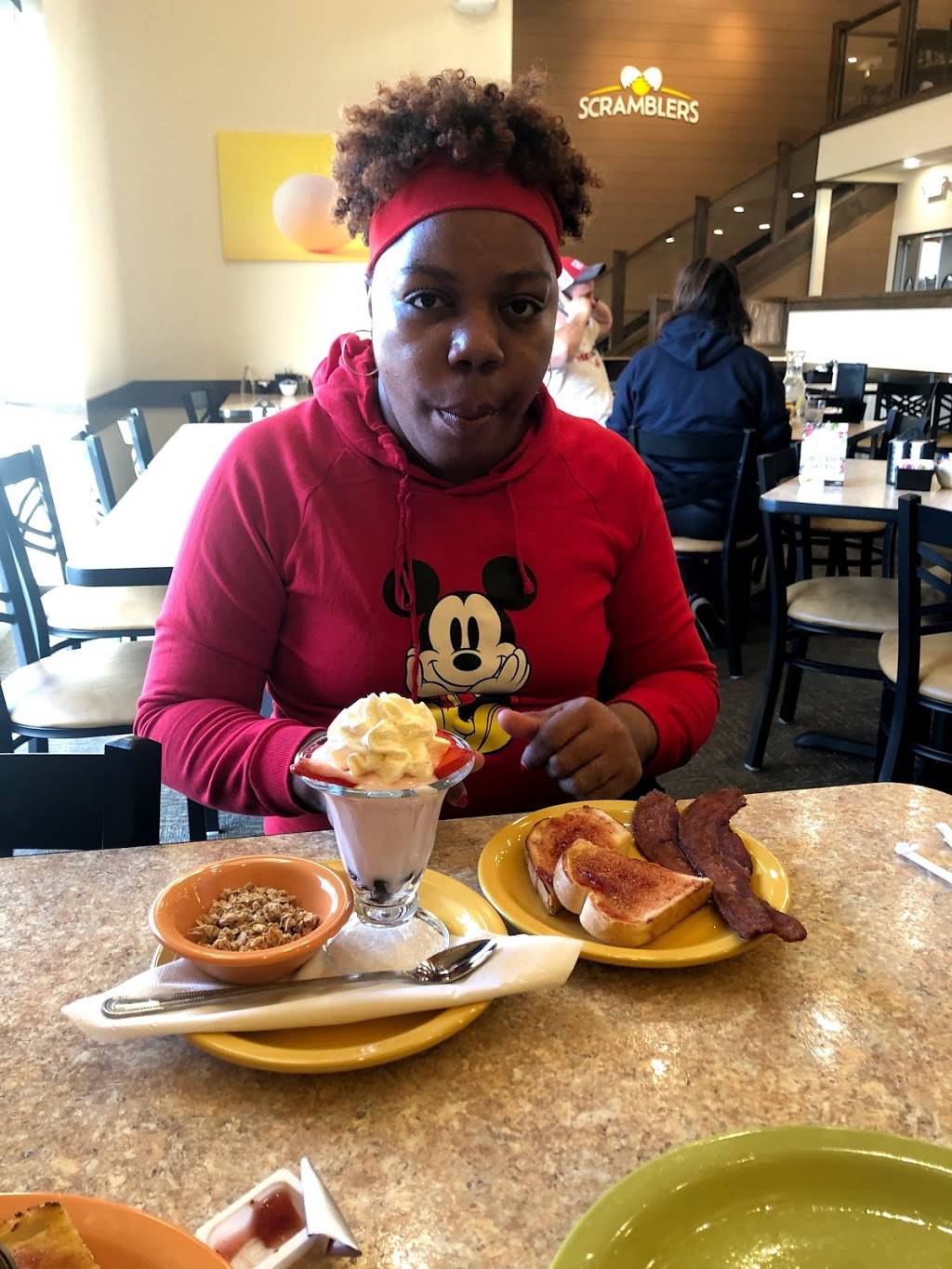 Scramblers | restaurant | 12455 W Capitol Dr, Brookfield, WI 53005, USA | 2627103447 OR +1 262-710-3447