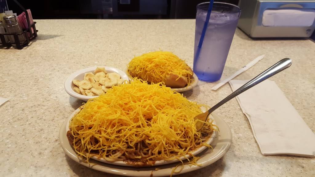 Skyline Chili | restaurant | 5816 Wooster Pike, Cincinnati, OH 45227, USA | 5132710611 OR +1 513-271-0611
