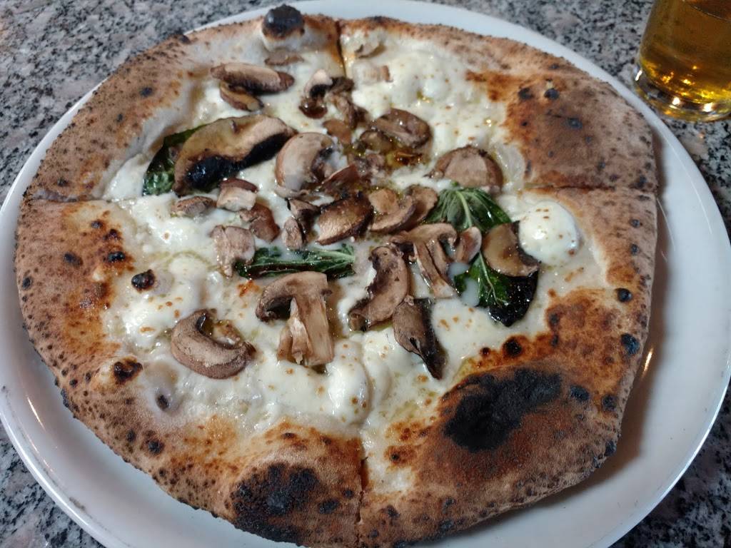 Il Lazzarone | restaurant | 1628 Frederick Ave, St Joseph, MO 64501, USA | 8162730582 OR +1 816-273-0582