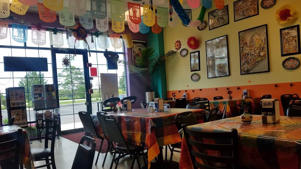 Alexs Mexican Bar & Grill | restaurant | 163 W Belvidere Rd, Round Lake, IL 60073, USA | 8478867777 OR +1 847-886-7777