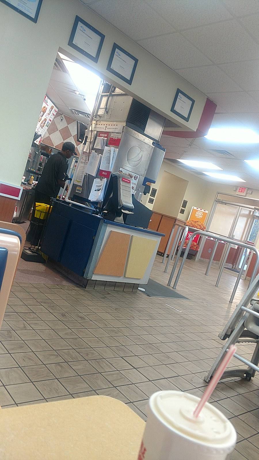 KFC | restaurant | 582 521 Bypass, Highway 9 Bypass West, Lancaster, SC 29720, USA | 8032851656 OR +1 803-285-1656