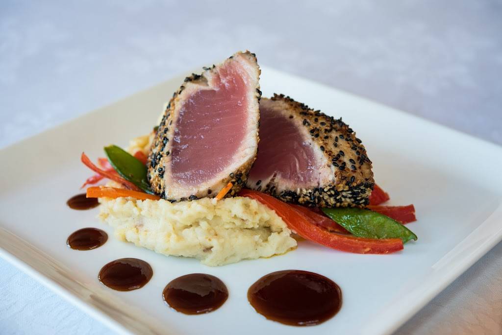 Clay Hill Farm | restaurant | 220 Clay Hill Rd, Cape Neddick, ME 03902, USA | 2073612272 OR +1 207-361-2272