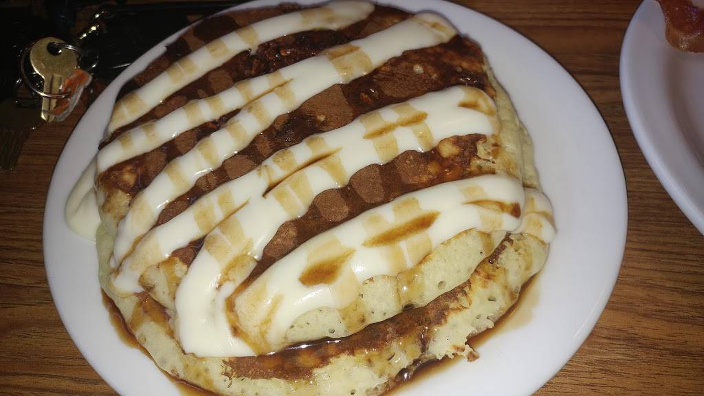 Dennys | restaurant | 2975 Crain Hwy, Waldorf, MD 20601, USA | 3018438280 OR +1 301-843-8280