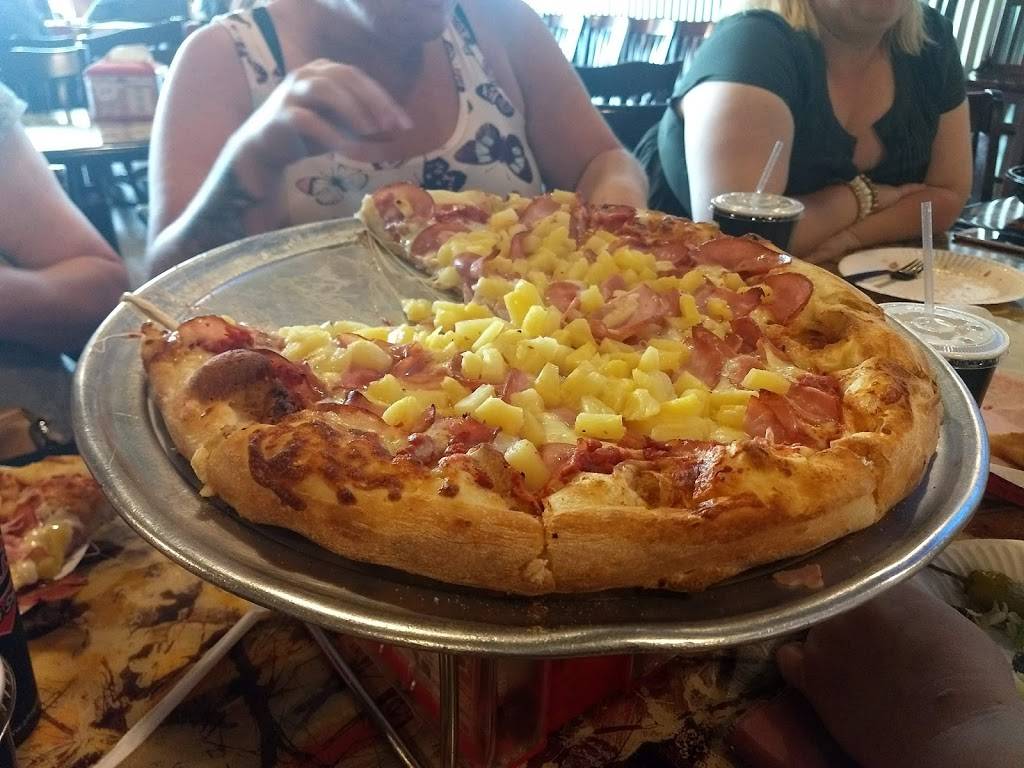 Zitos Pizza | restaurant | 2036 N Tustin St, Orange, CA 92865, USA | 7149746191 OR +1 714-974-6191