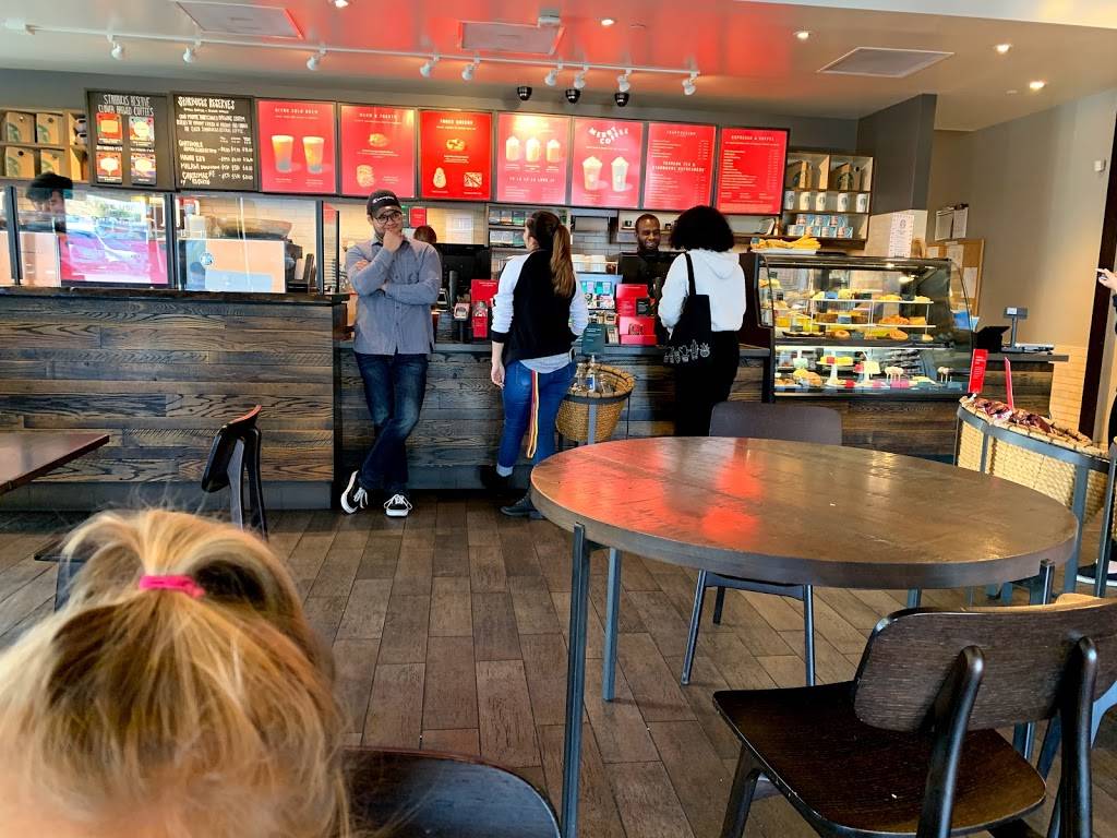 Starbucks | cafe | 17850 Newhope St #101, Fountain Valley, CA 92708, USA | 7149795374 OR +1 714-979-5374