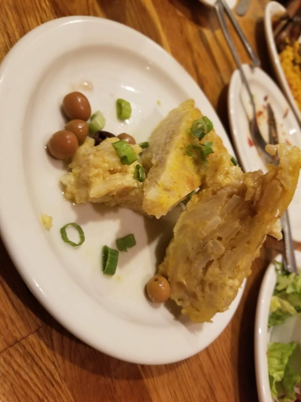 Tapa the World | restaurant | 2115 J St, Sacramento, CA 95816, USA | 9164424353 OR +1 916-442-4353