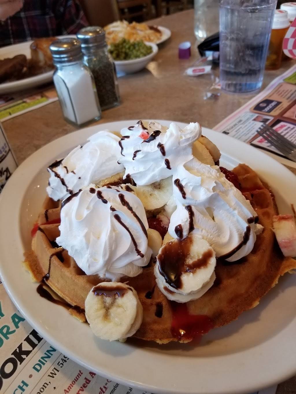 Ripon Family Restaurant | restaurant | 708 W Fond Du Lac St, Ripon, WI 54971, USA | 9207485444 OR +1 920-748-5444