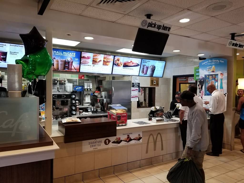 McDonalds | cafe | 5223 W Century Blvd, Los Angeles, CA 90045, USA | 3104101707 OR +1 310-410-1707