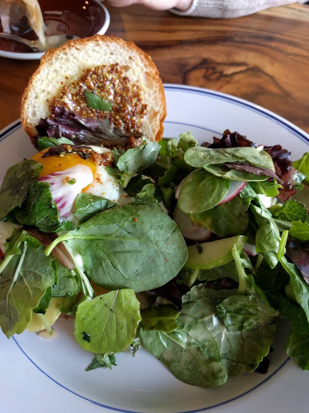 Der Pioneer | restaurant | 737 Church Ave, Brooklyn, NY 11218, USA | 3474350132 OR +1 347-435-0132