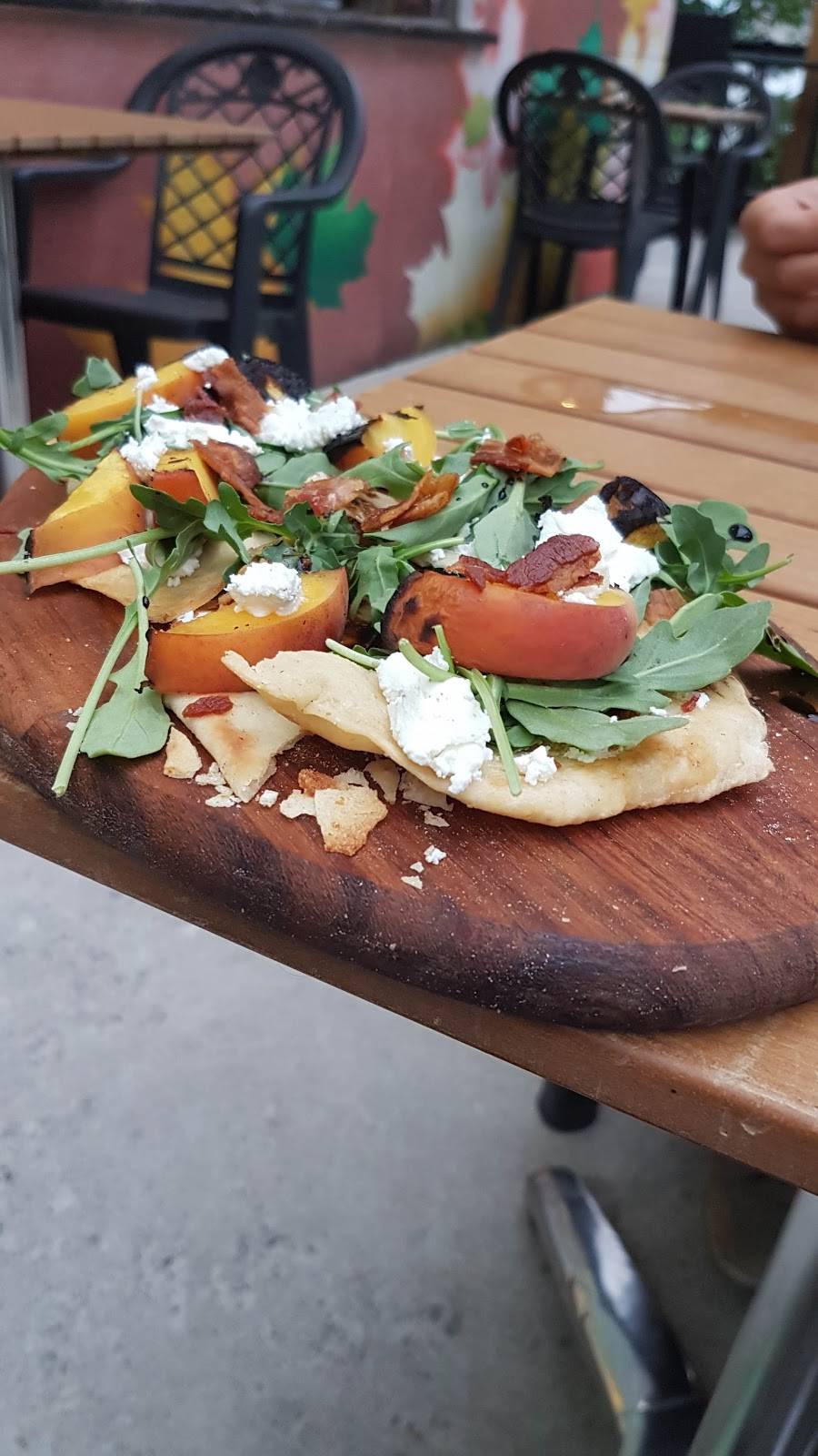 Hunter Street Tavern | restaurant | 211 Hunter St W, Peterborough, ON K9H 2L1, Canada | 7057752033 OR +1 705-775-2033