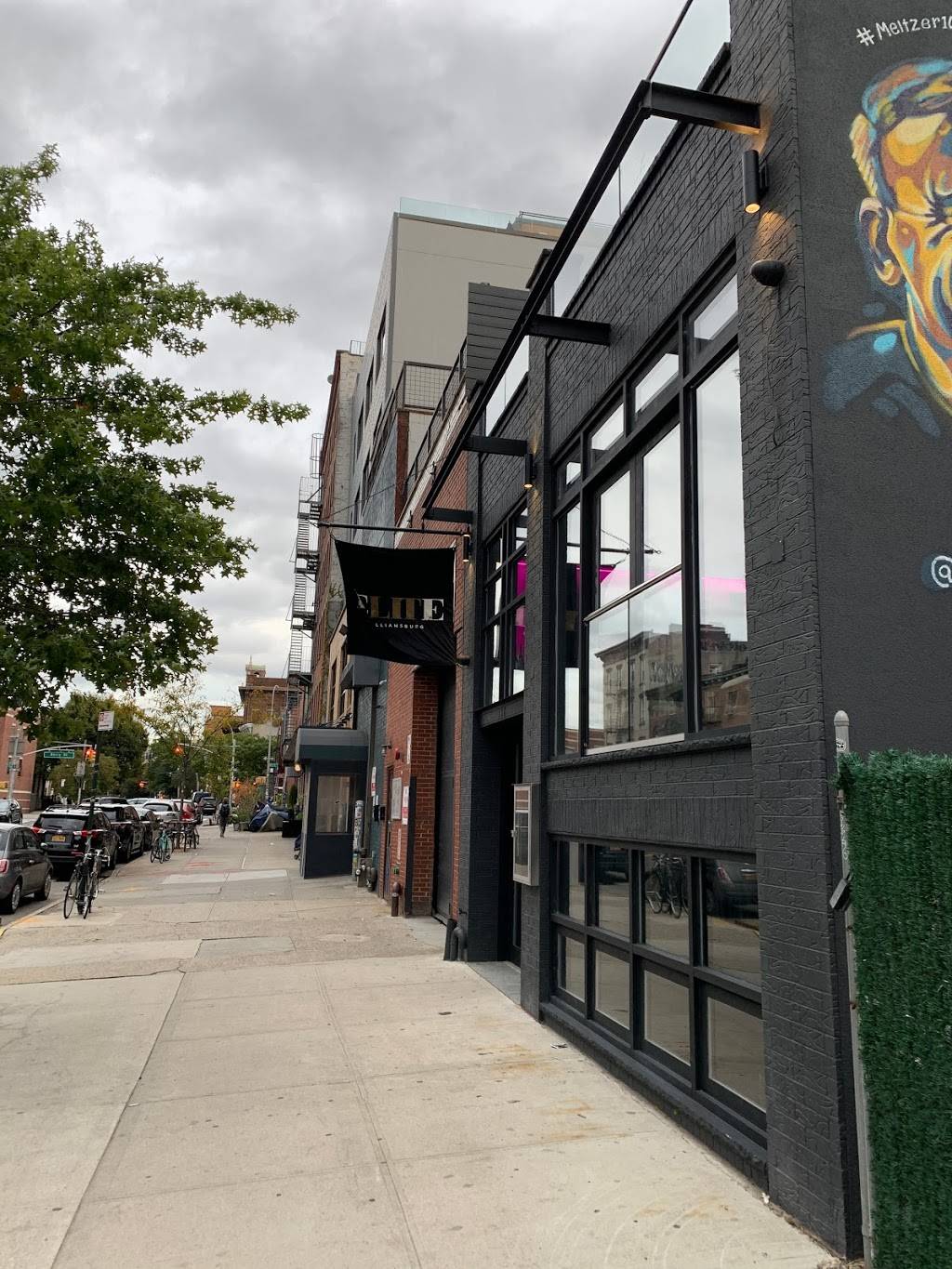 Elite Williamsburg Restaurant & Lounge | night club | 128 Metropolitan Ave, Brooklyn, NY 11211, USA | 7185990200 OR +1 718-599-0200