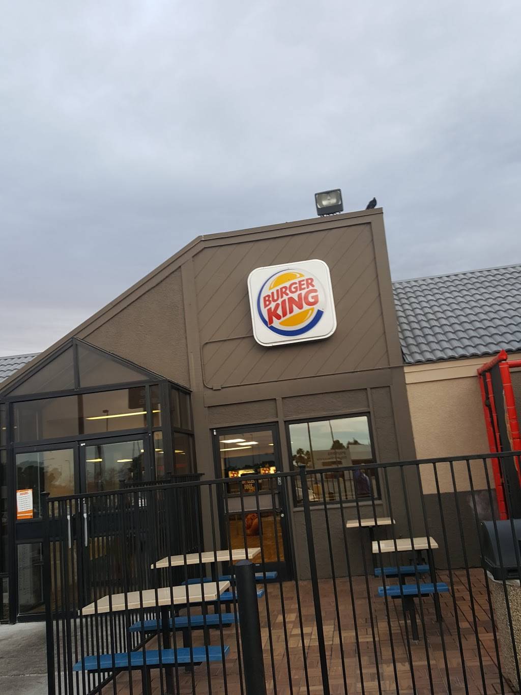 Burger King | restaurant | 3485 S Rainbow Blvd, Las Vegas, NV 89146, USA | 7028763404 OR +1 702-876-3404