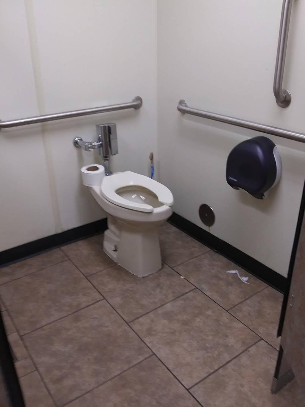 Caseys | restaurant | 916 E Main St, Marshalltown, IA 50158, USA | 6417534046 OR +1 641-753-4046