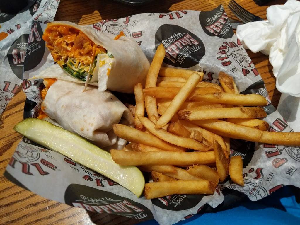 Peppinos Sports Grille & Pizzeria | restaurant | 1515 Eastport Dr, Grand Rapids, MI 49508, USA | 6165548880 OR +1 616-554-8880
