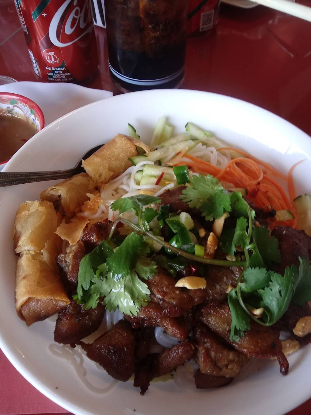 Phans Garden Restaurant | restaurant | 1923 W National Ave, Milwaukee, WI 53204, USA | 4143844522 OR +1 414-384-4522