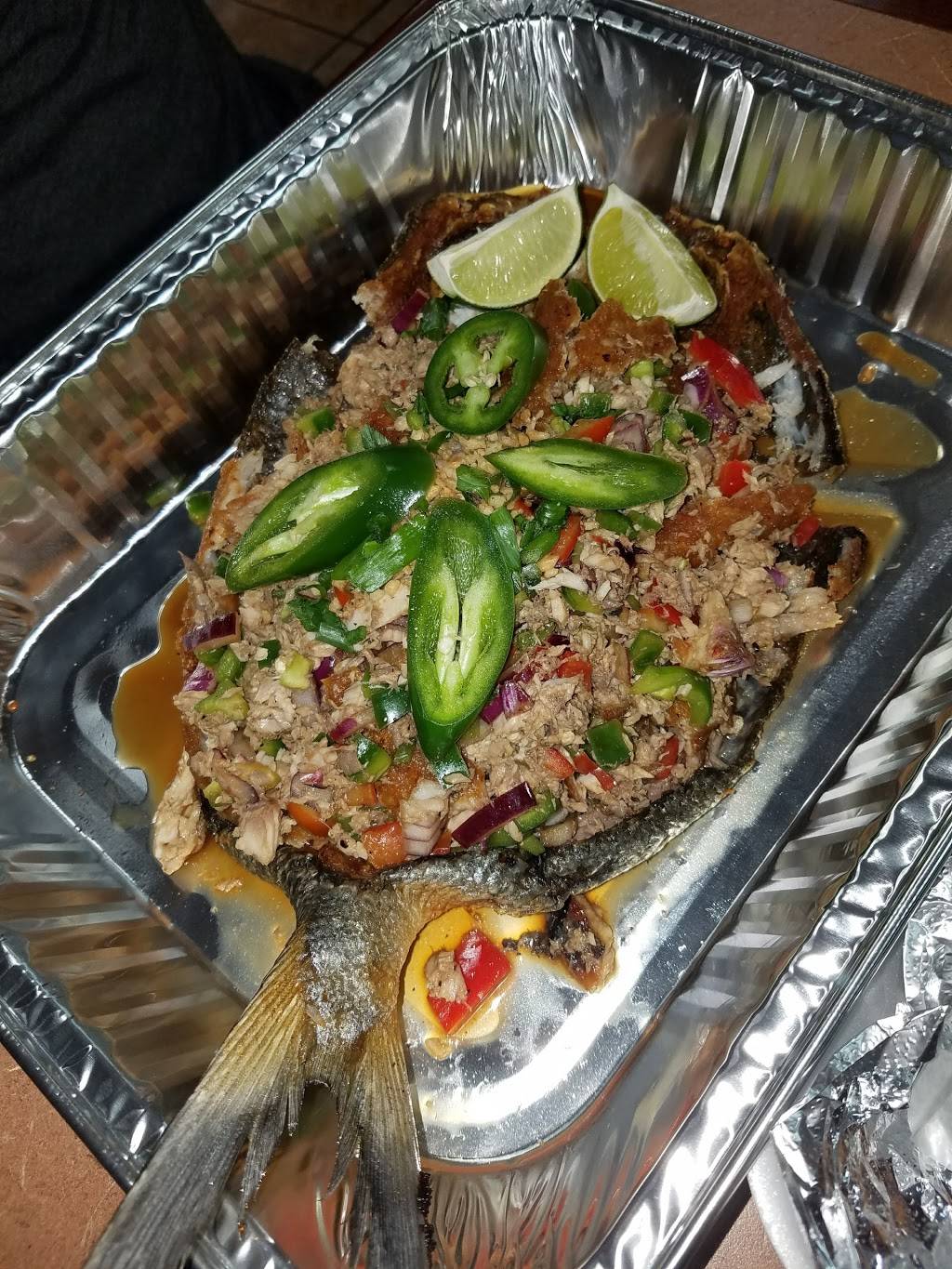 Jowlis Filipino Cuisine | restaurant | 7058 N Cedar Ave, Fresno, CA 93720, USA | 5592982563 OR +1 559-298-2563