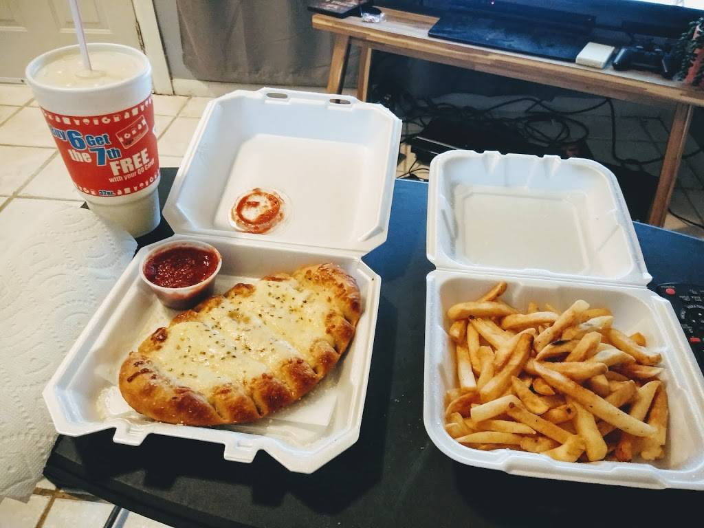 Town Pizza | restaurant | 1040 S Pennsylvania Ave, Lansing, MI 48912, USA | 5177087460 OR +1 517-708-7460