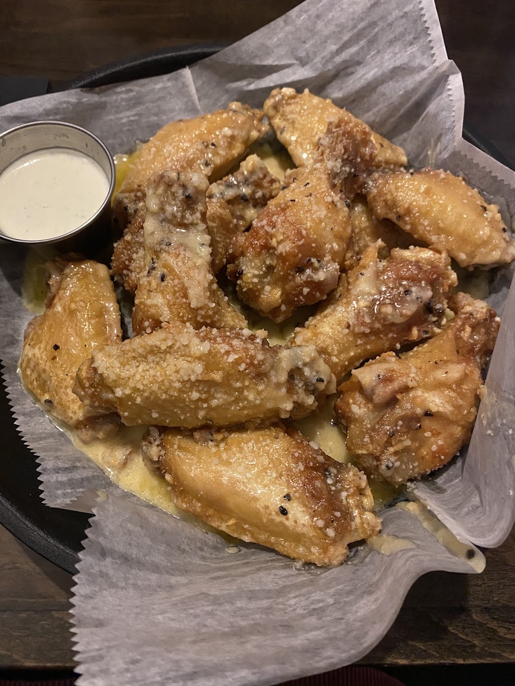 Flagship Craft Cocktails & Eatery | restaurant | 106 N Lake St, Madison, OH 44057, USA | 4403074337 OR +1 440-307-4337