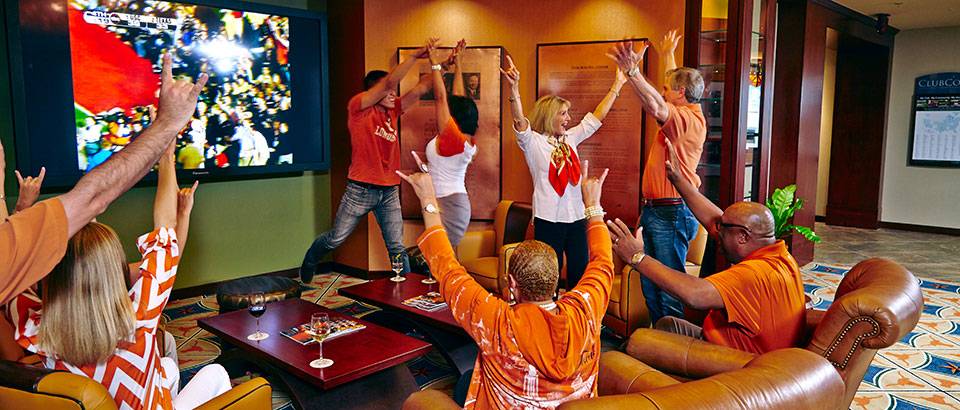 The University of Texas Club | restaurant | 2108 Robert Dedman Dr, Austin, TX 78712, USA | 5124775800 OR +1 512-477-5800