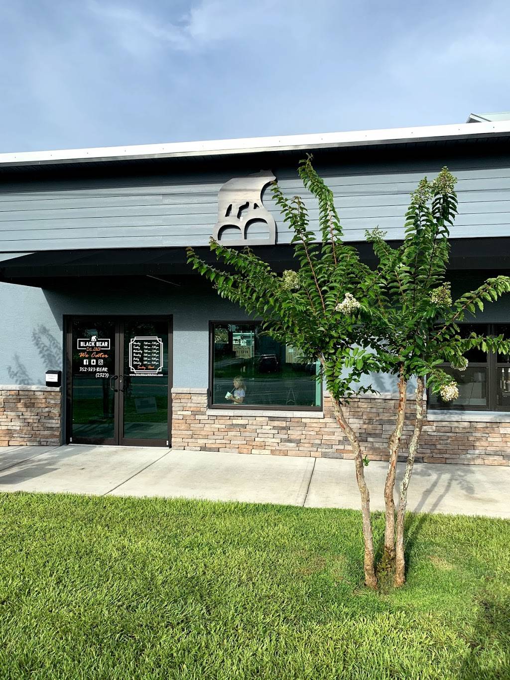 Black Bear Kitchen | restaurant | 17440 7th St, Montverde, FL 34756, USA | 3523832327 OR +1 352-383-2327