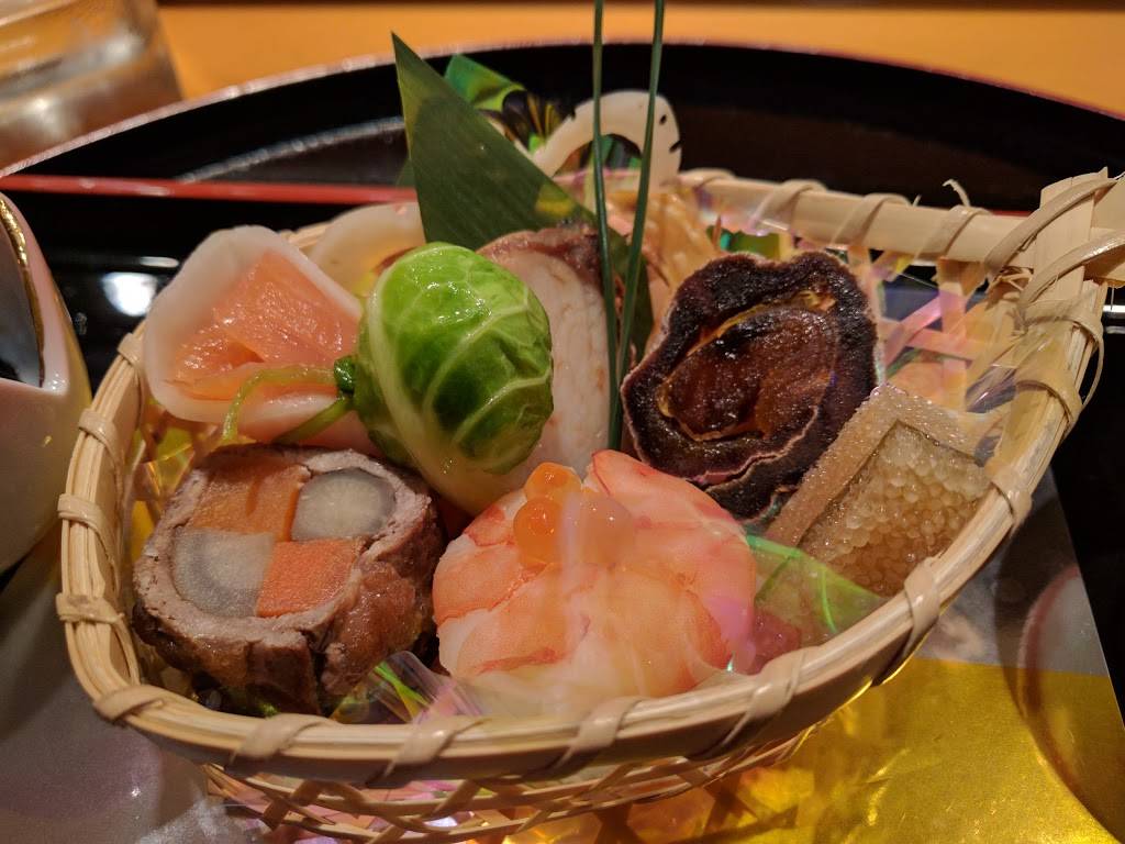 OzaOza | restaurant | 1700 Post St K, San Francisco, CA 94115, USA | 4156744400 OR +1 415-674-4400