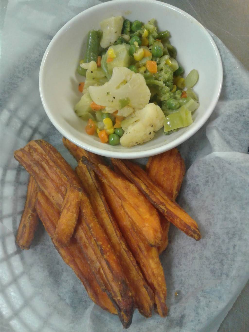 Joes Bar & Grill | restaurant | 605 Indian Trail Lilburn Rd NW, Lilburn, GA 30047, USA | 7709313001 OR +1 770-931-3001