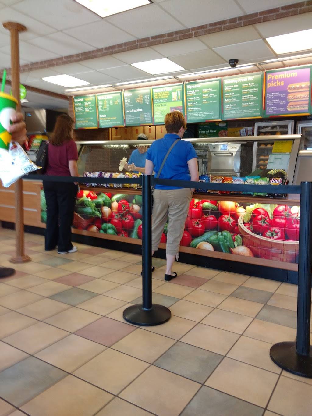 Subway | restaurant | 202 US-42, Bedford, KY 40006, USA | 5022559999 OR +1 502-255-9999