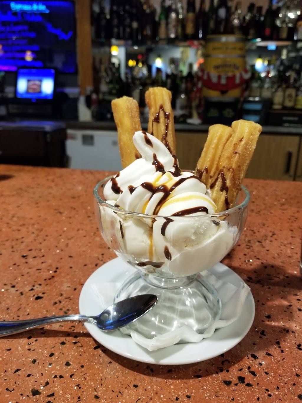 Rio Douro | restaurant | 800 Horseblock Road, Farmingville, NY 11738, USA | 6318807890 OR +1 631-880-7890