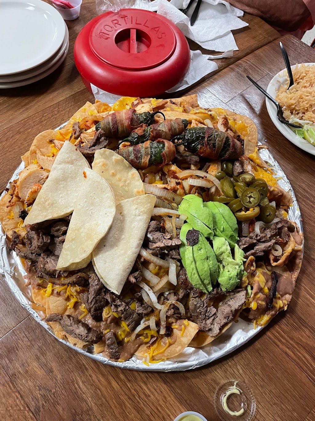 Barillas Restaurant | restaurant | 2812 N McColl Rd, Edinburg, TX 78541, USA | 9563290890 OR +1 956-329-0890