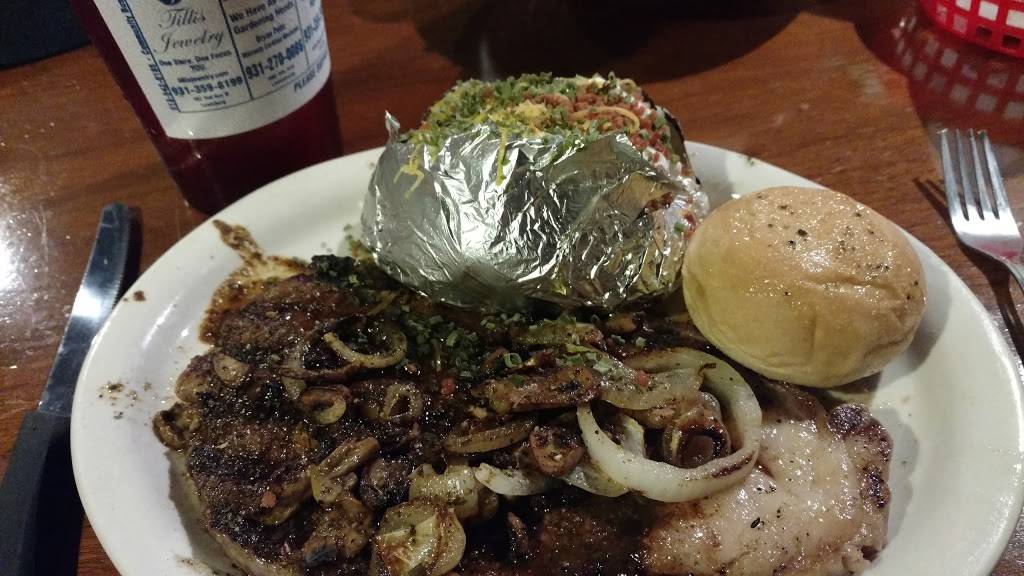 Mopeys Family Restaurant | restaurant | 1693 Nashville Hwy, Lewisburg, TN 37091, USA | 9313593515 OR +1 931-359-3515