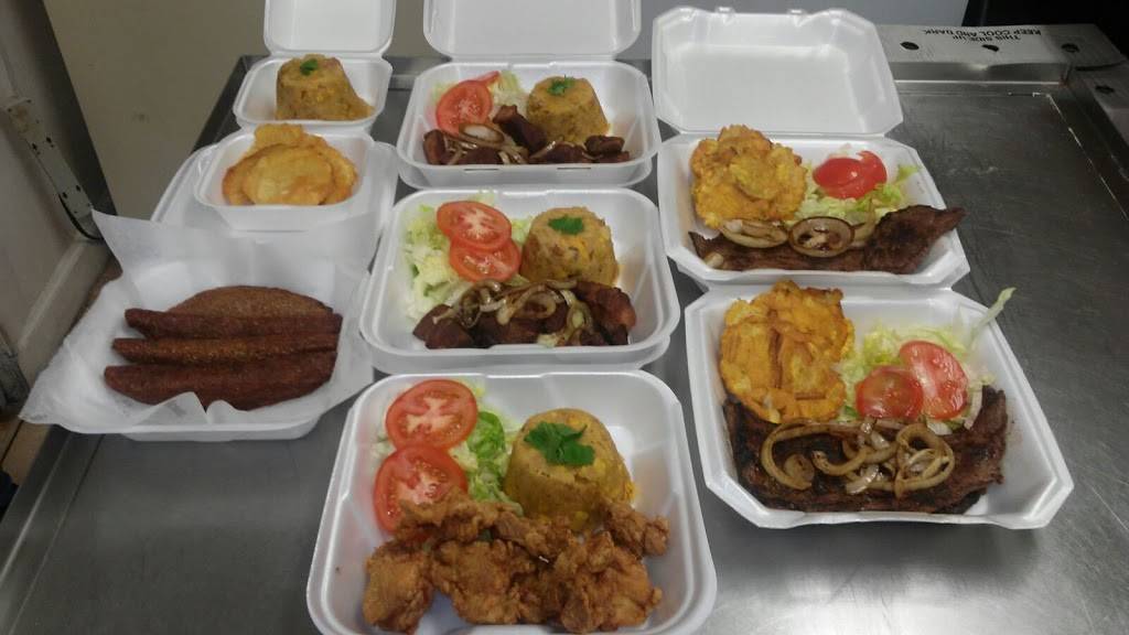 El Chinchorro Latino | restaurant | 7921 N Armenia Ave, Tampa, FL 33604, USA | 8139158688 OR +1 813-915-8688