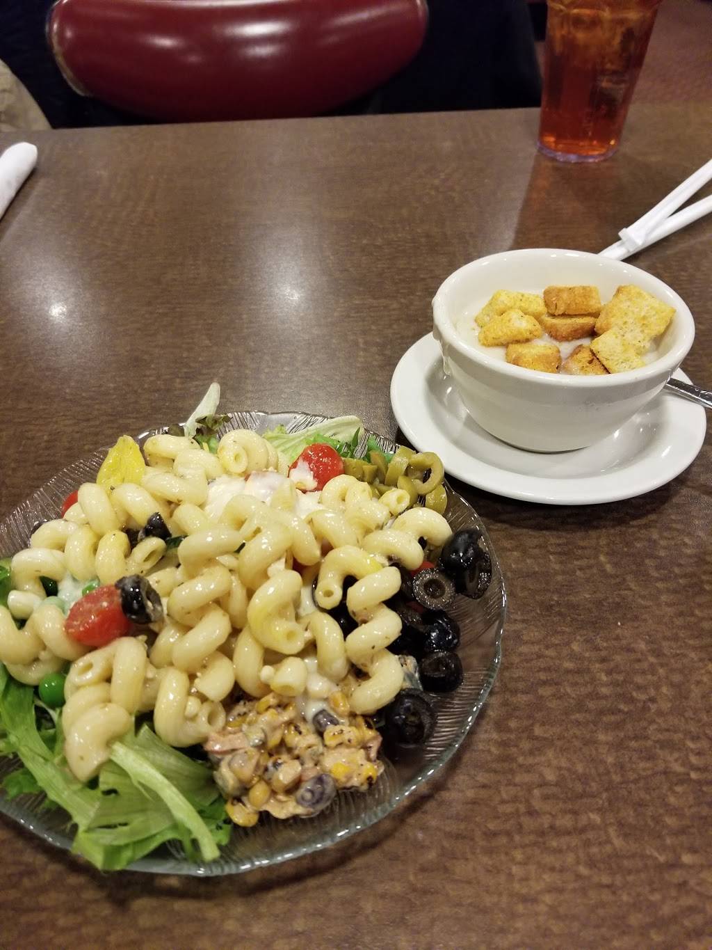 Eatn Park | restaurant | 11746 Frankstown Rd, Pittsburgh, PA 15235, USA | 4122423700 OR +1 412-242-3700