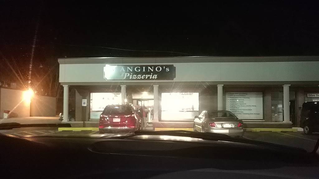 Mangino’s Pizzeria | restaurant | 2710 Wilmington Rd, New Castle, PA 16105, USA | 7242026689 OR +1 724-202-6689