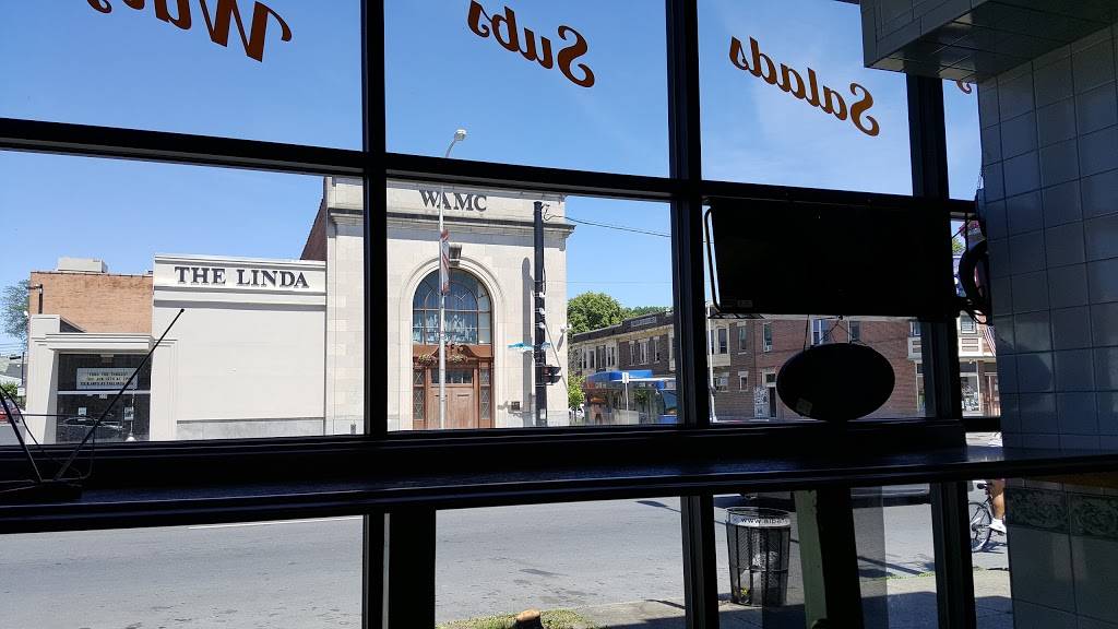 New Yorker Pizzeria & Pasta | restaurant | 328 Central Ave, Albany, NY 12206, USA | 5184650101 OR +1 518-465-0101