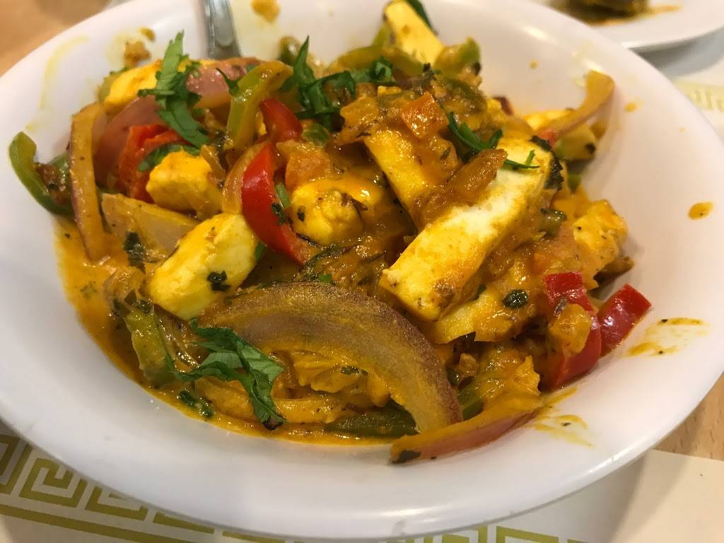 Radhe Chaat Express | restaurant | 812 W El Camino Real, Sunnyvale, CA 94087, USA | 4087465525 OR +1 408-746-5525