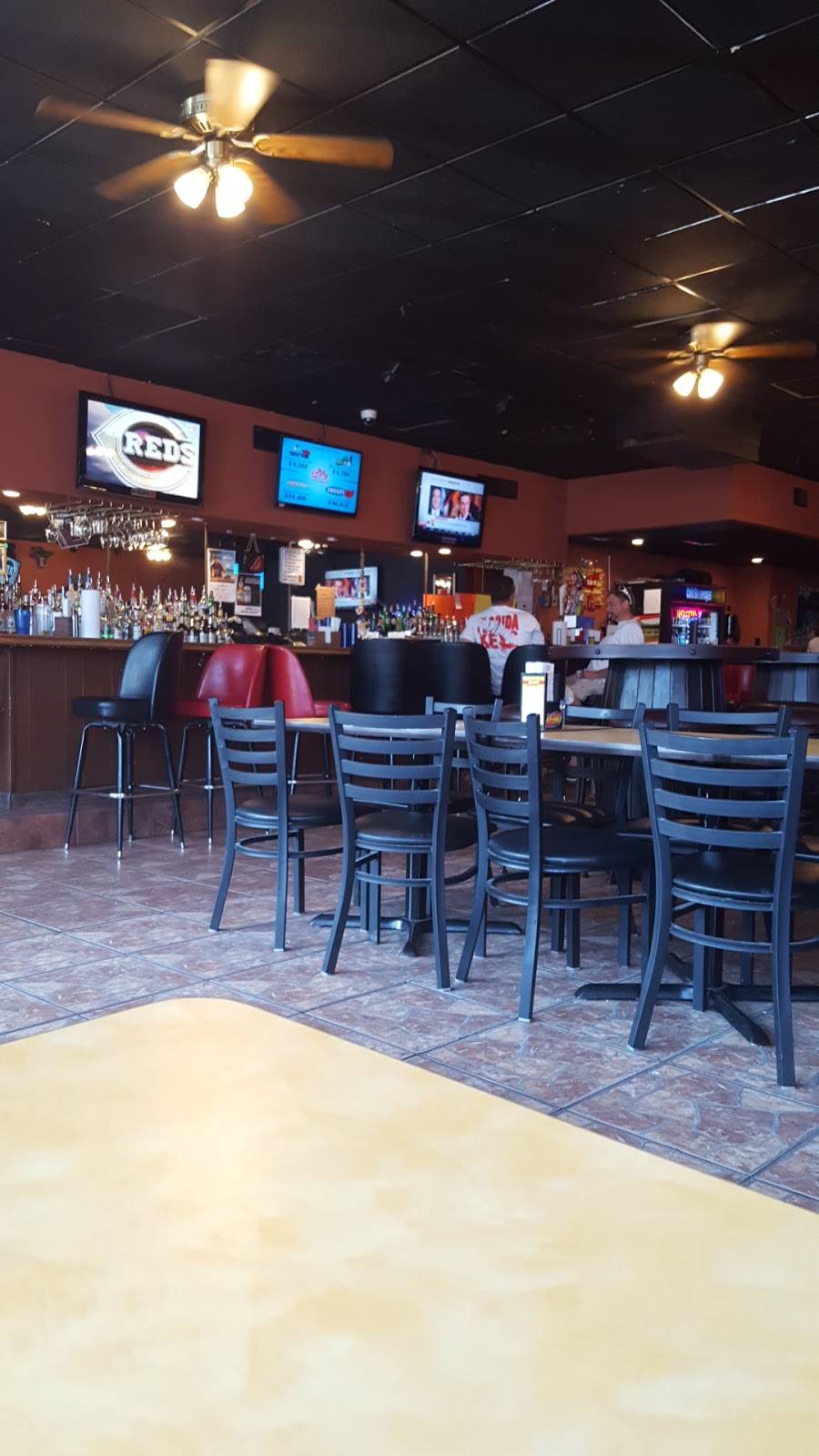 Hanks Mt Carmel Pub | restaurant | 4501 Mt Carmel Tobasco Rd, Cincinnati, OH 45244, USA | 5138435422 OR +1 513-843-5422